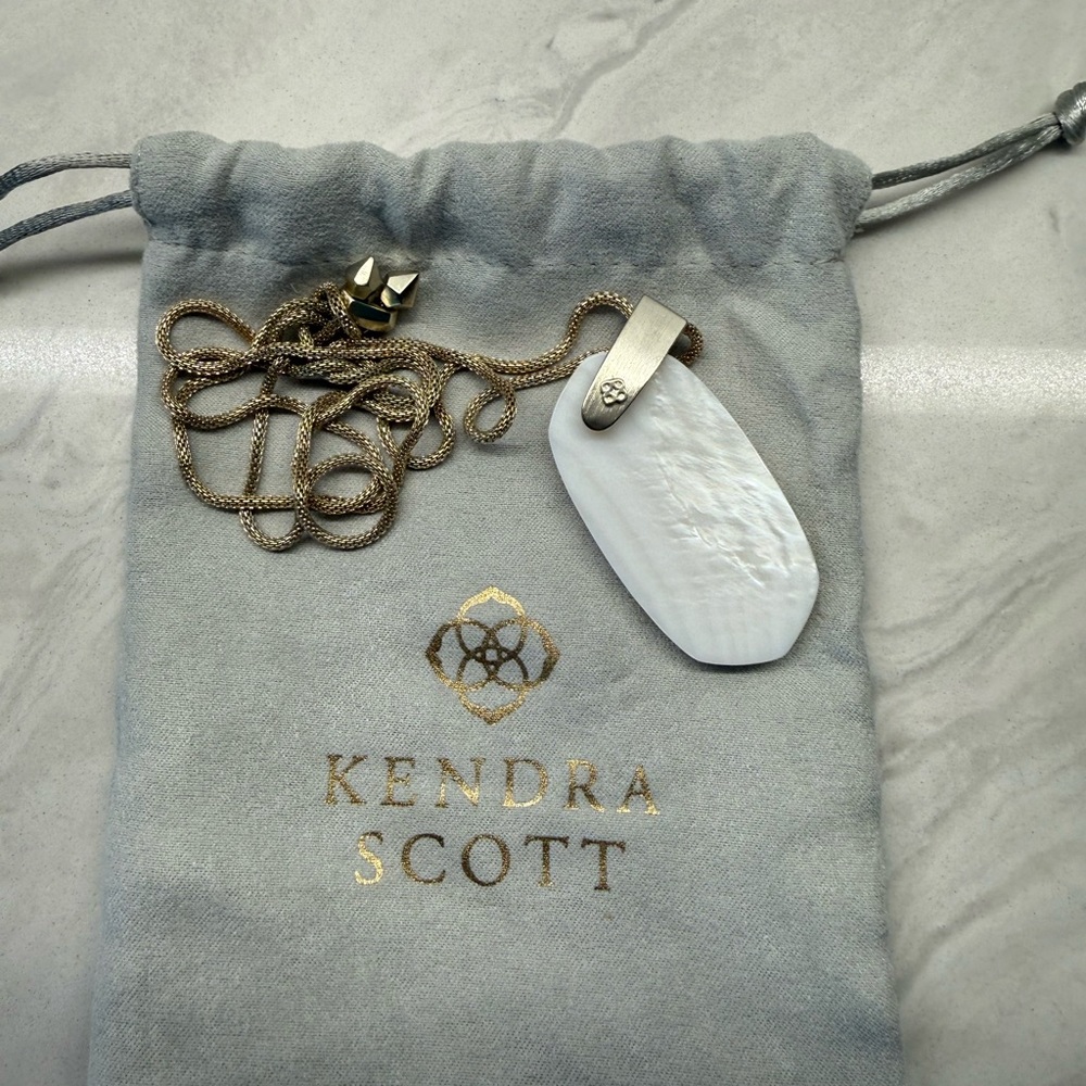 Kendra Scott Long Necklace